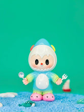 Baby Shark Limited Edition Resin Figure 9.5cm - 70pcs Ocean Collectible