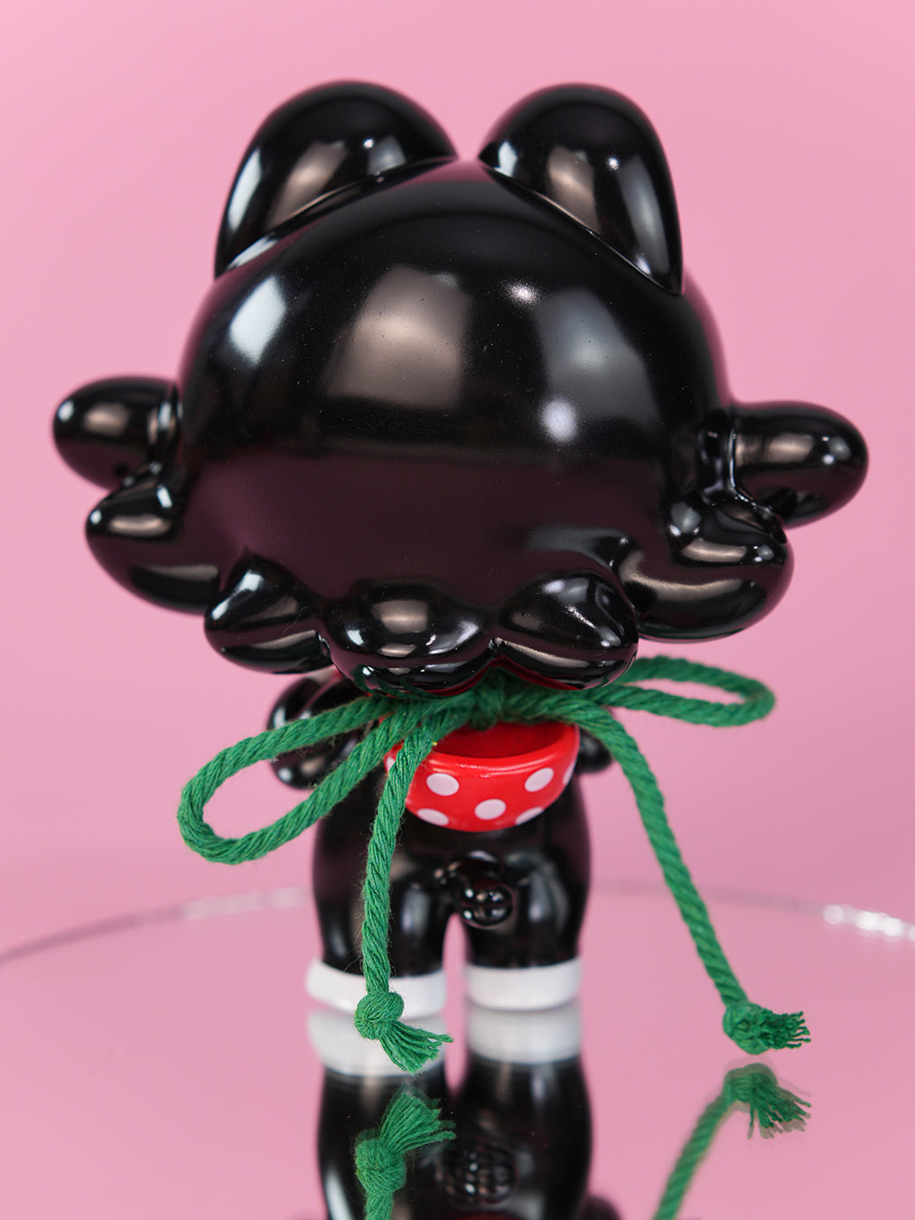 TOTO-Vinyl cat Series