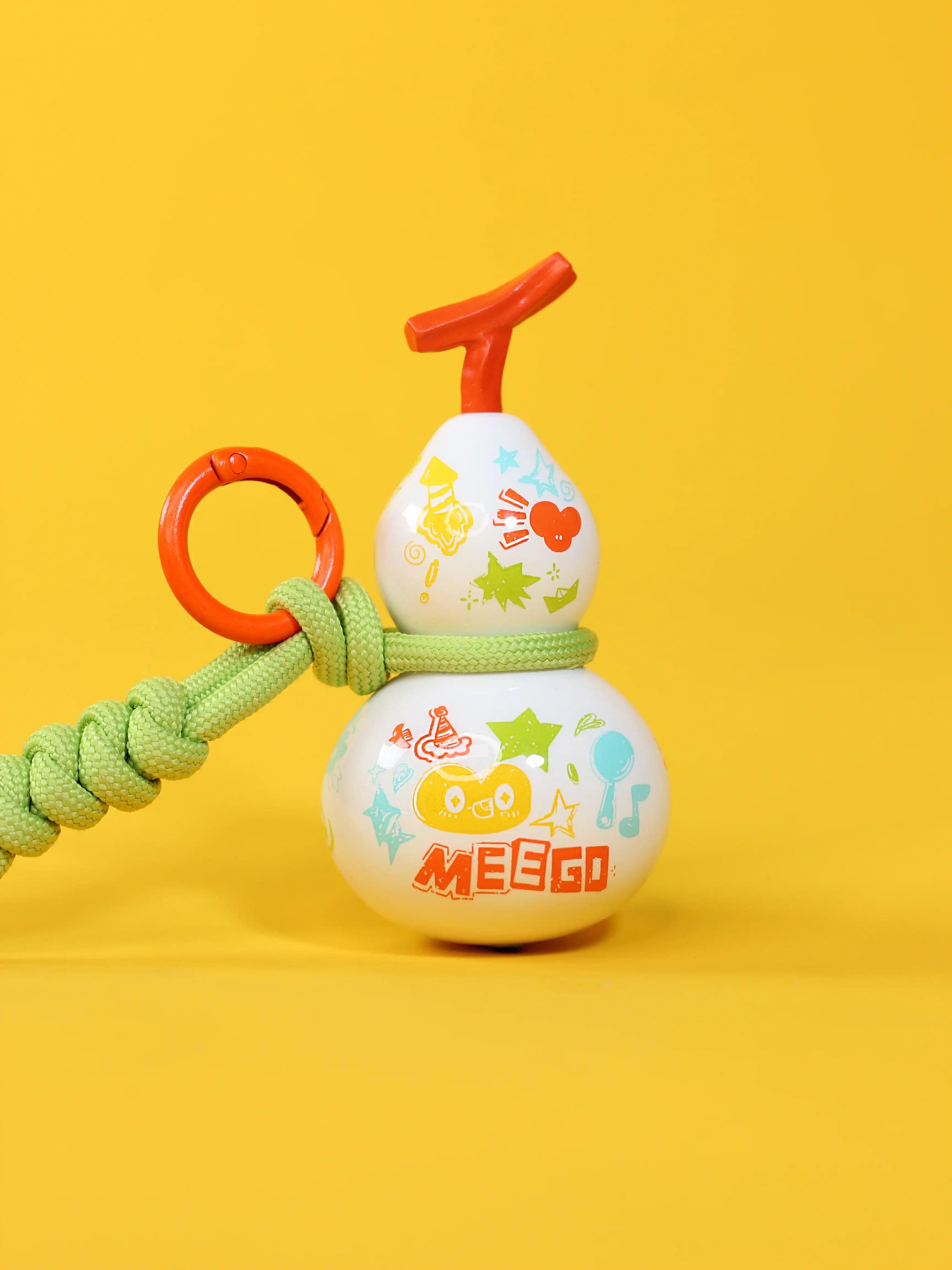MeeGo-Vinyl hoist pendant